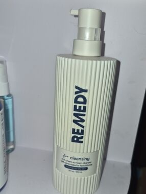 Remedy White Cleansing Cream-to-Foam Cleanser New